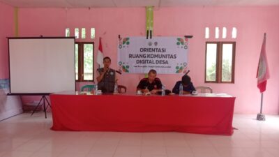 Ruang Komunitas Digital Desa Diluncurkan di Desa Tonang, Landak
