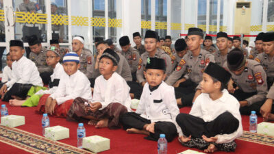 Kapolda Kalbar Ajak Masyarakat Tingkatkan Iman dan Taqwa di Momentum Nuzulul Qur’an