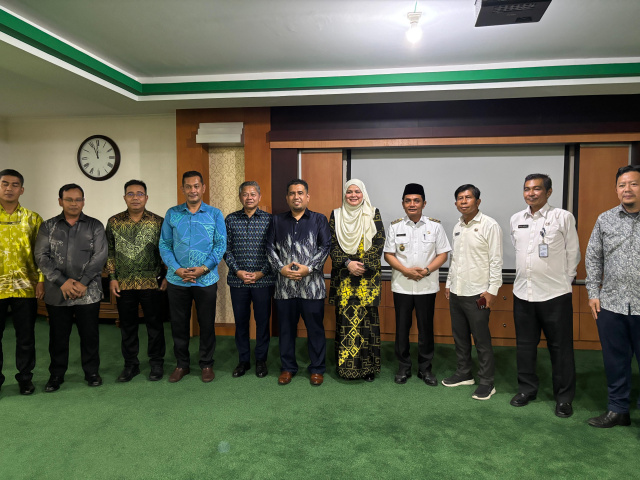 Wakil Wali Kota Pontianak Bahasan dan jajaran Pemkot Pontianak