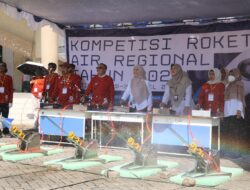 Lomba Roket Air Dorong Kreativitas Siswa di Bidang Iptek