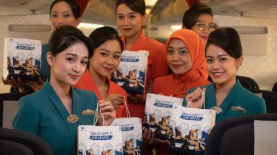 Kolaborasi 5 CM Coffee dan Garuda Indonesia, Bagikan Kopi di Atas Pesawat